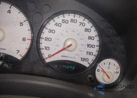 2004 Jeep Liberty Renegade из США, поврежденный, VIN 1J4GL38K74W247672